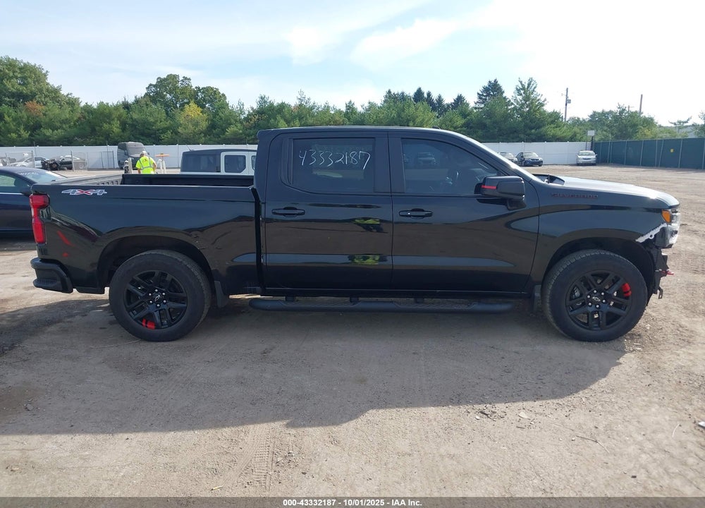2023 CHEVROLET SILVERADO 1500 4WD SHORT BED RST VIN: 1GCUDEED5PZ199678