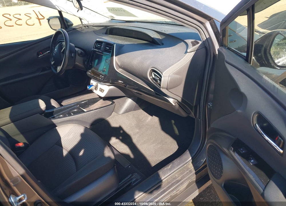 2017 TOYOTA PRIUS VIN: JTDKARFU1H3048041