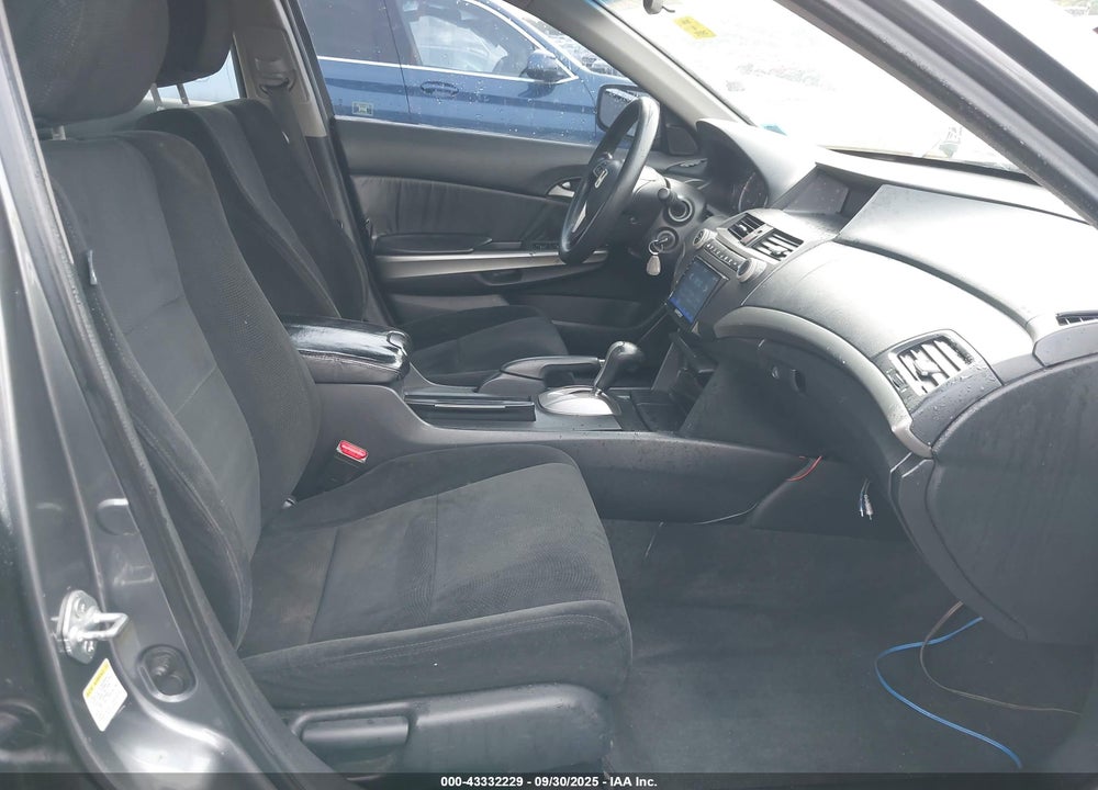 2009 HONDA ACCORD VIN: 1HGCP26799A049053
