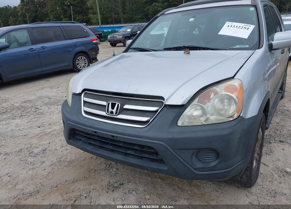 2005 HONDA CR-V VIN: SHSRD78835U328805