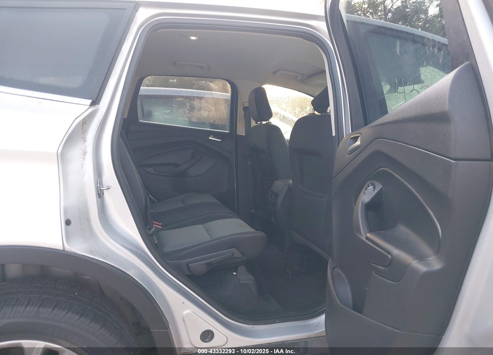 2019 FORD ESCAPE VIN: 1FMCU0GD1KUB58557