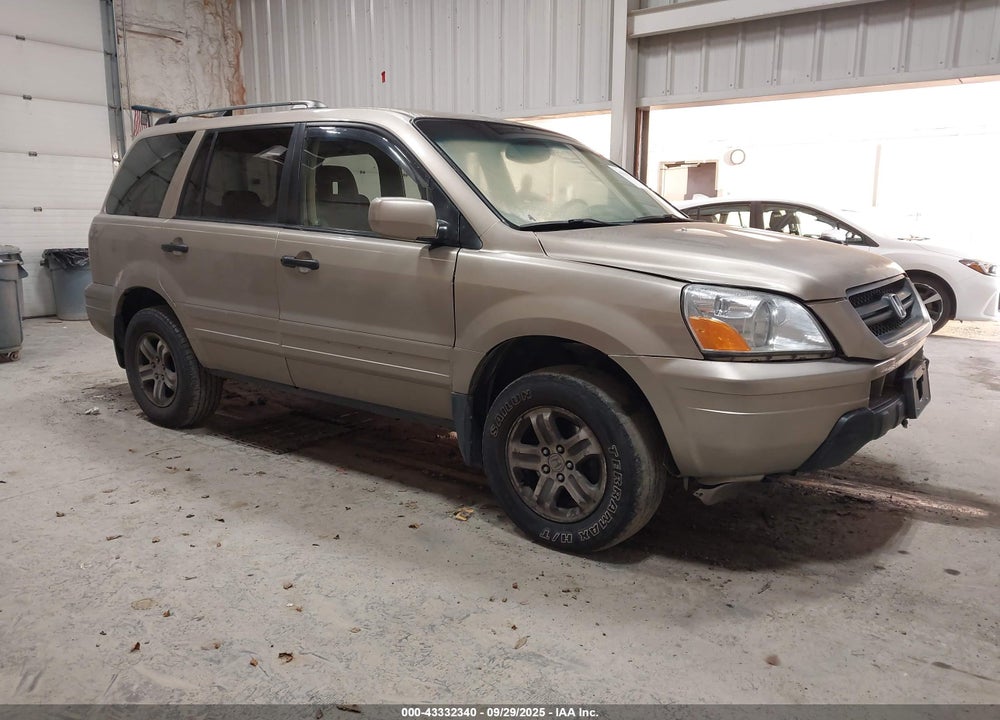 2005 HONDA PILOT EX VIN: 5FNYF18425B048932