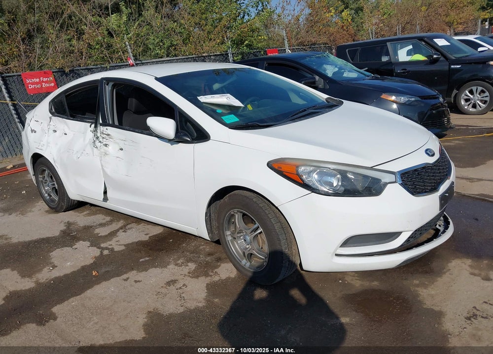 2016 KIA FORTE LX VIN: KNAFK4A63G5482391