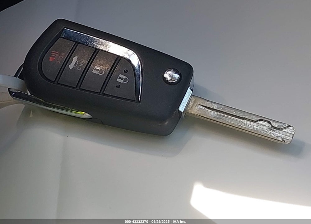 2023 TOYOTA COROLLA HYBRID LE VIN: JTDBCMFE1P3021930
