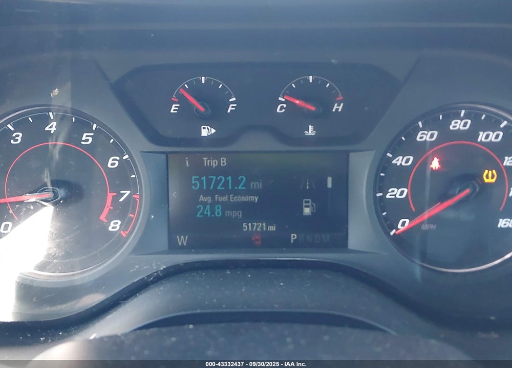 2018 CHEVROLET CAMARO VIN: 1G1FB1RX6J0163207