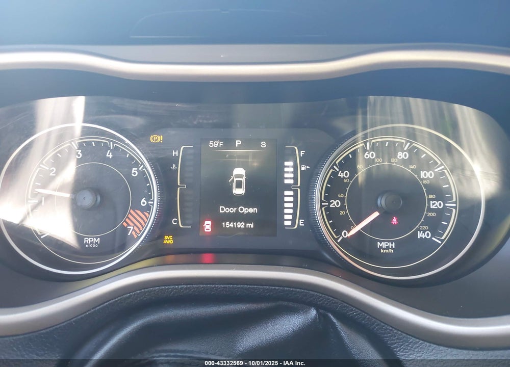 2014 JEEP CHEROKEE LATITUDE VIN: 1C4PJMCB9EW208396