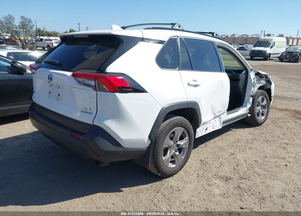 2024 TOYOTA RAV4 HYBRID VIN: JTMRWRFV5RD233651