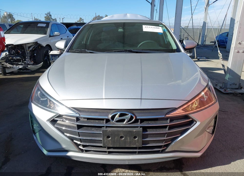2019 HYUNDAI ELANTRA VIN: 5NPD84LF6KH412852