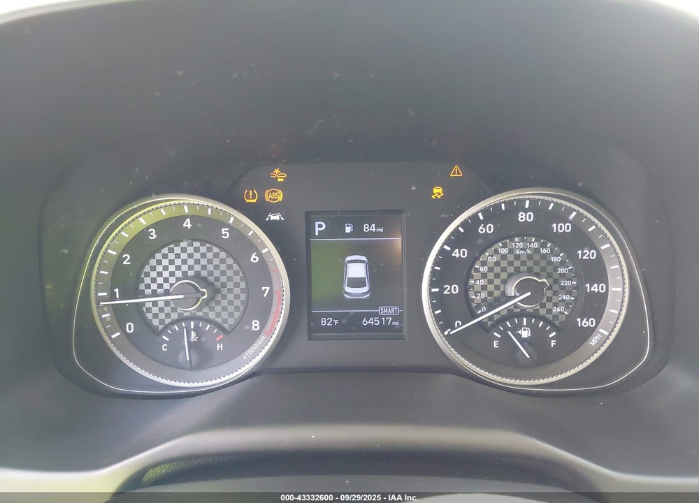 2019 HYUNDAI ELANTRA VIN: 5NPD84LF6KH412852