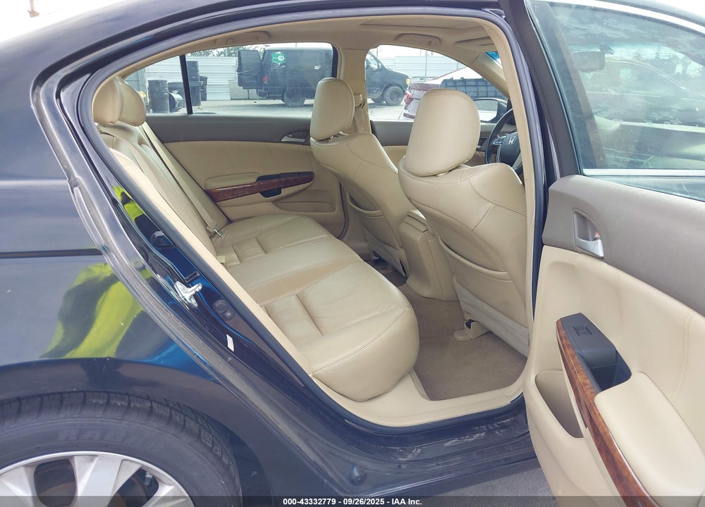 2008 HONDA ACCORD 3.5 EX-L VIN: 1HGCP36898A074032