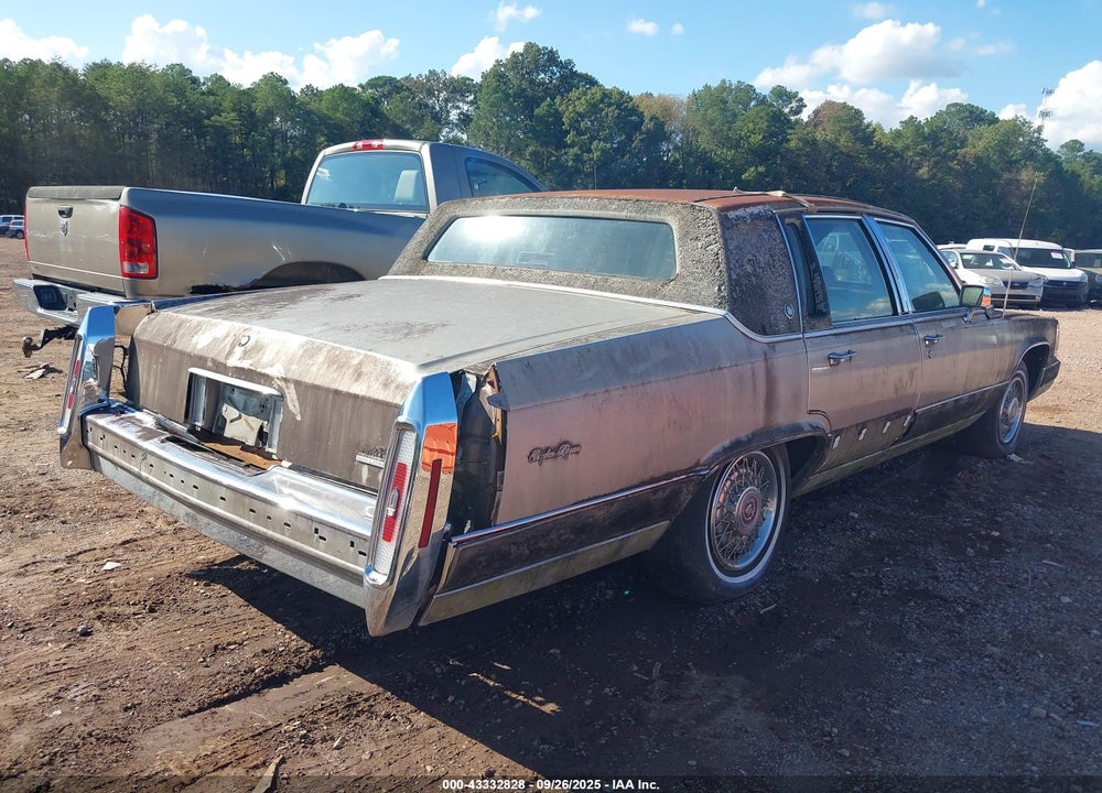 1991 CADILLAC BROUGHAM VIN: 1G6DW54E8MR717690