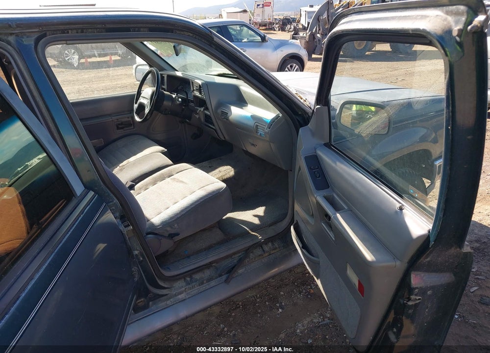 1993 FORD EXPLORER VIN: 1FMDU34X5PUB82419
