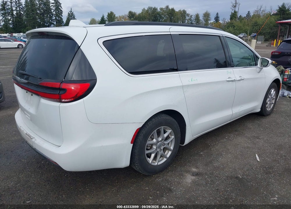 2022 CHRYSLER PACIFICA TOURING L VIN: 2C4RC1BG6NR170102