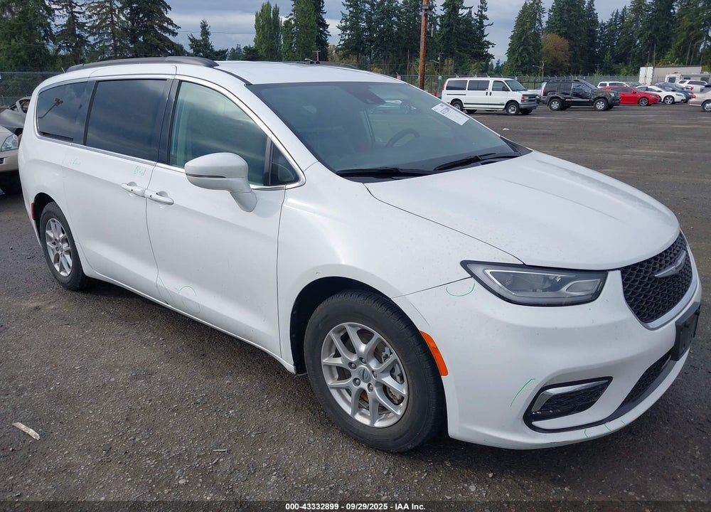 2022 CHRYSLER PACIFICA TOURING L VIN: 2C4RC1BG6NR170102