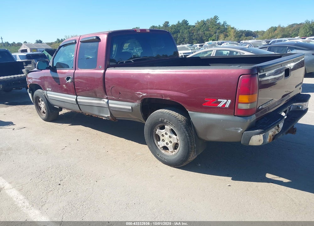 2000 CHEVROLET SILVERADO 1500 LS VIN: 2GCEK19VXY1253928