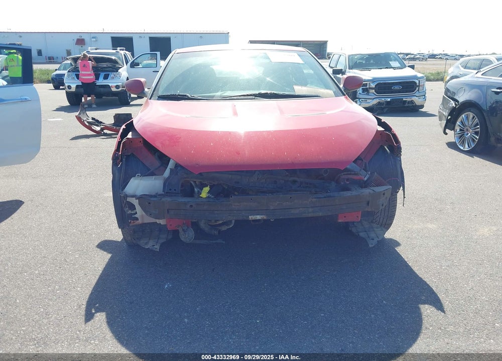 2013 HYUNDAI VELOSTER BASE W/GRAY VIN: KMHTC6AD6DU110151