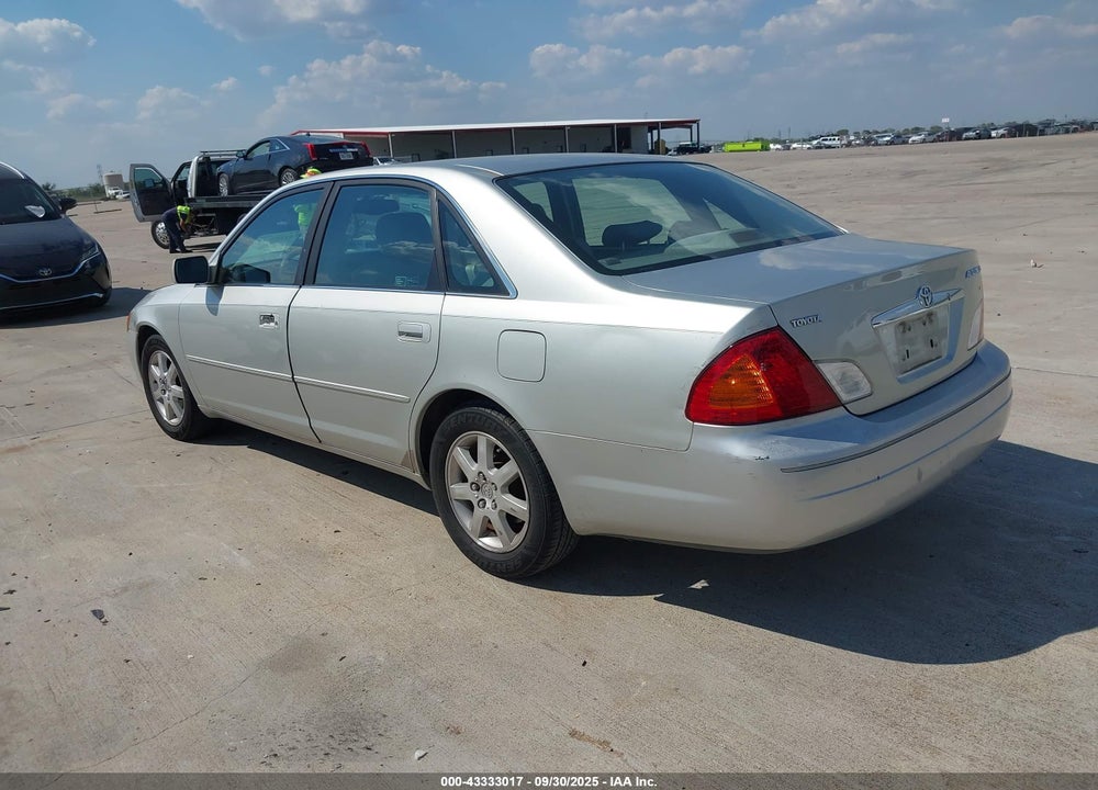2000 TOYOTA AVALON XLS VIN: 4T1BF28B7YU069924