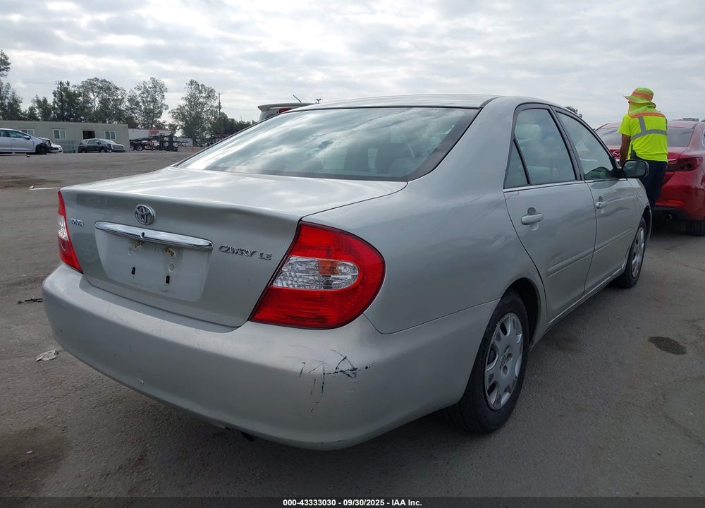 2002 TOYOTA CAMRY LE VIN: JTDBE32K020034954