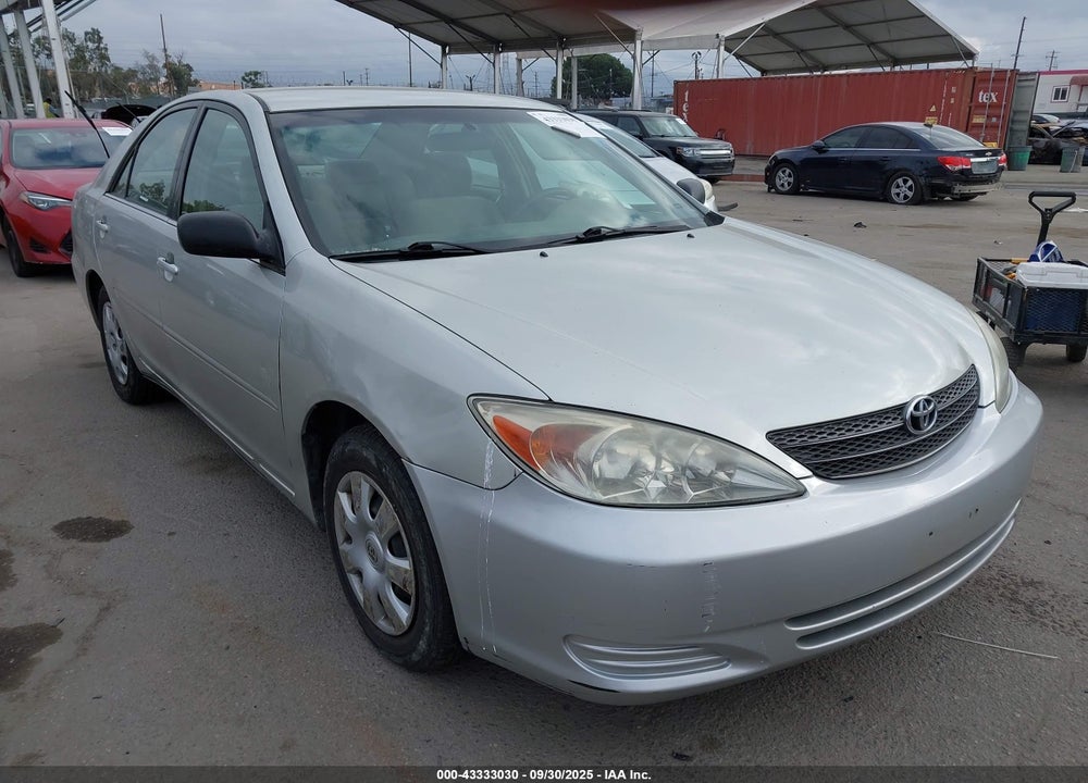 2002 TOYOTA CAMRY LE VIN: JTDBE32K020034954