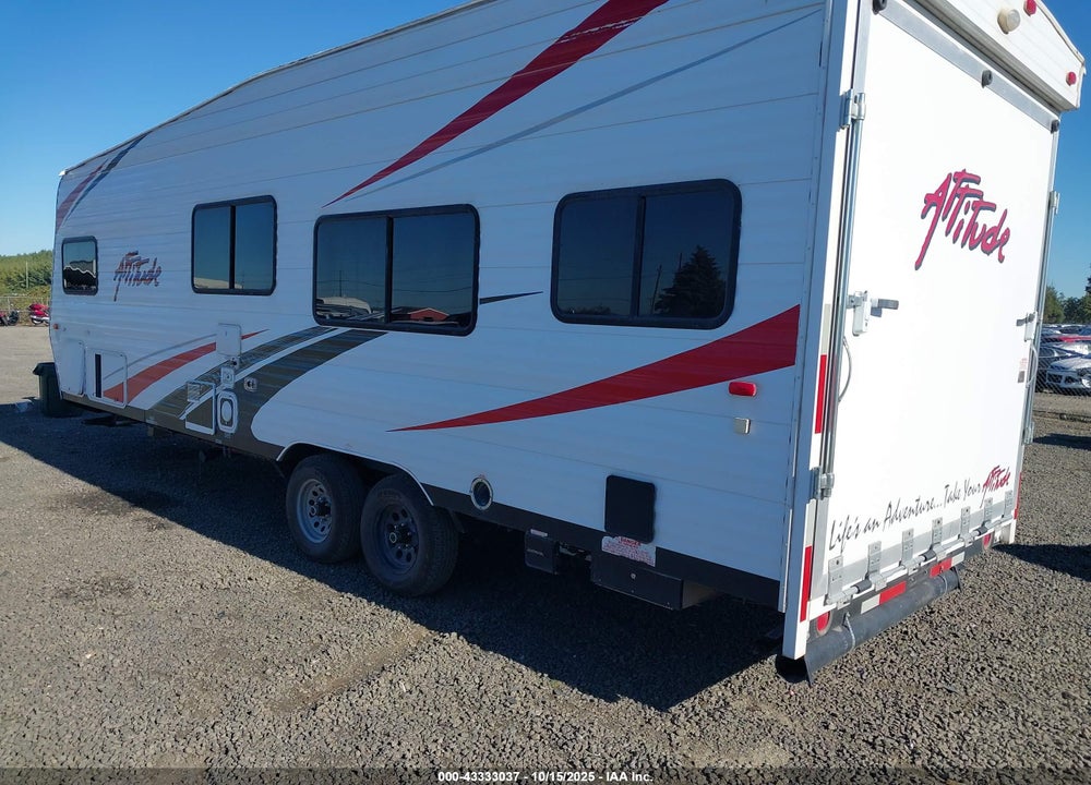 2013 ECLIPSE M-24FS ATTITUDE META VIN: 5LZBE2422DR010521