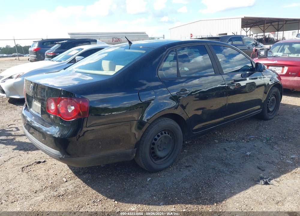 2008 VOLKSWAGEN JETTA VIN: 3VWJM71K48M076845