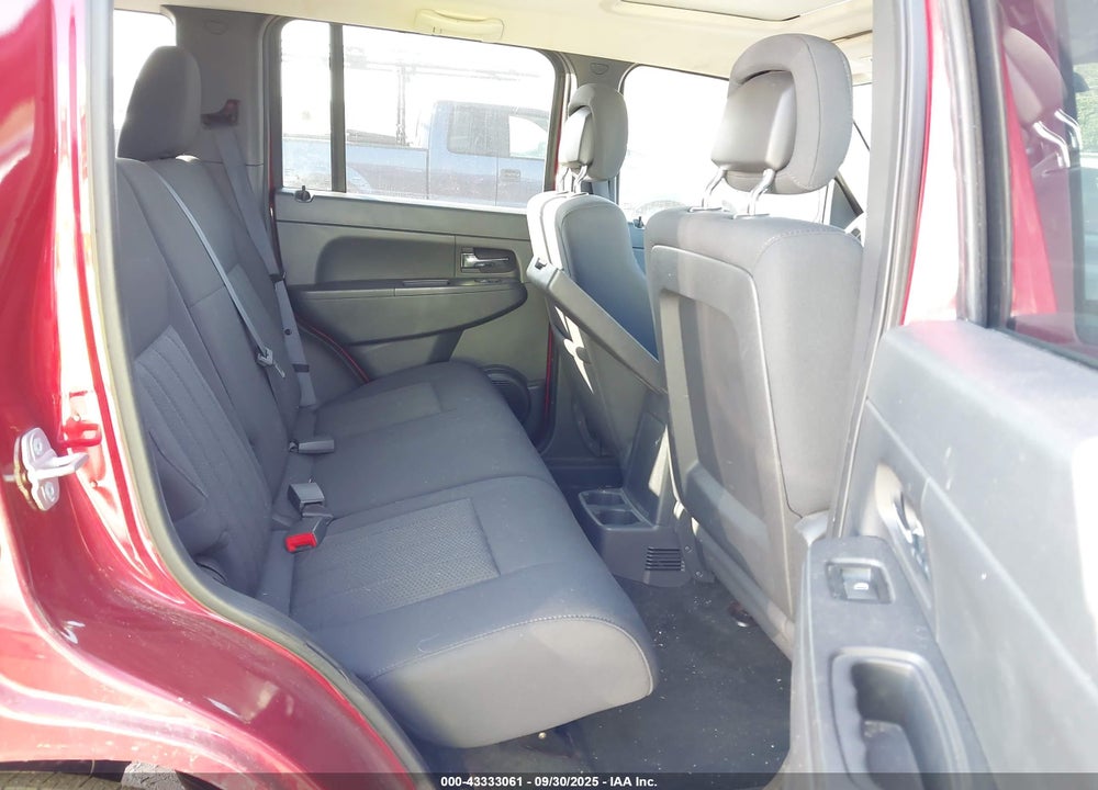2011 JEEP LIBERTY VIN: 1J4PN2GK5BW538397