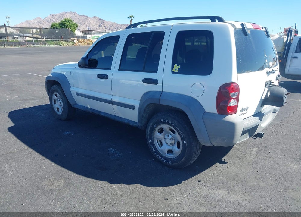 2007 JEEP LIBERTY VIN: 1J4GL48K37W574922
