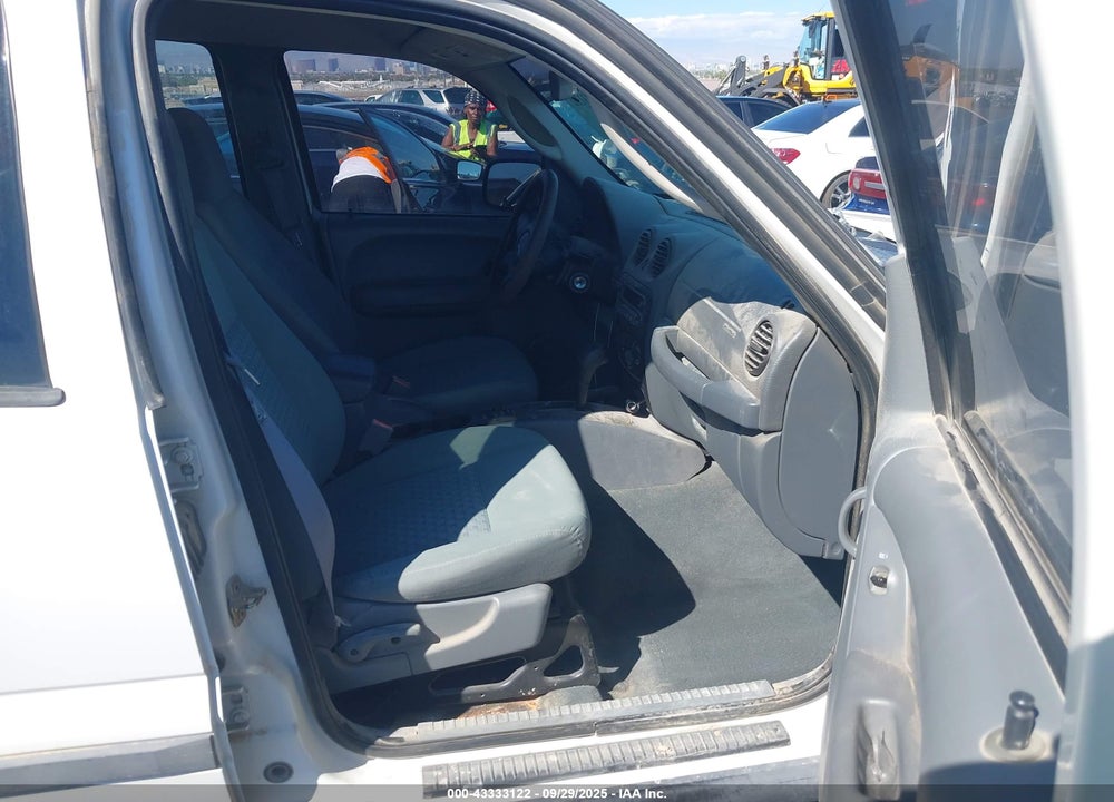 2007 JEEP LIBERTY VIN: 1J4GL48K37W574922