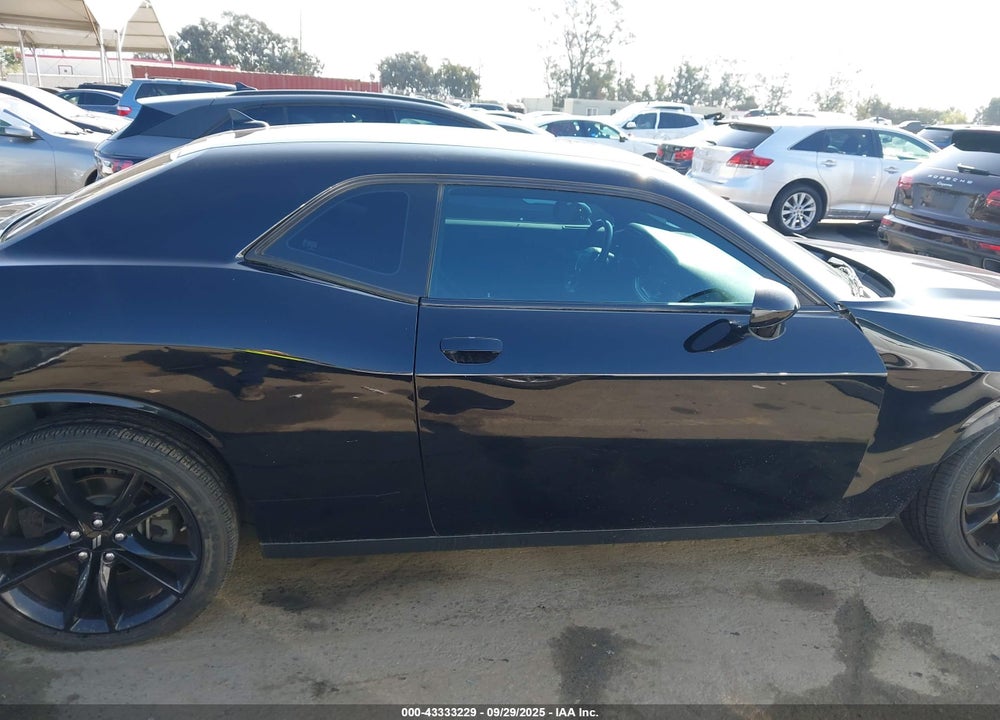 2018 DODGE CHALLENGER VIN: 2C3CDZBT9JH271508