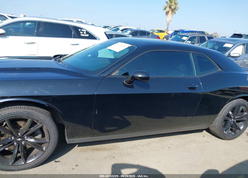 2018 DODGE CHALLENGER VIN: 2C3CDZBT9JH271508
