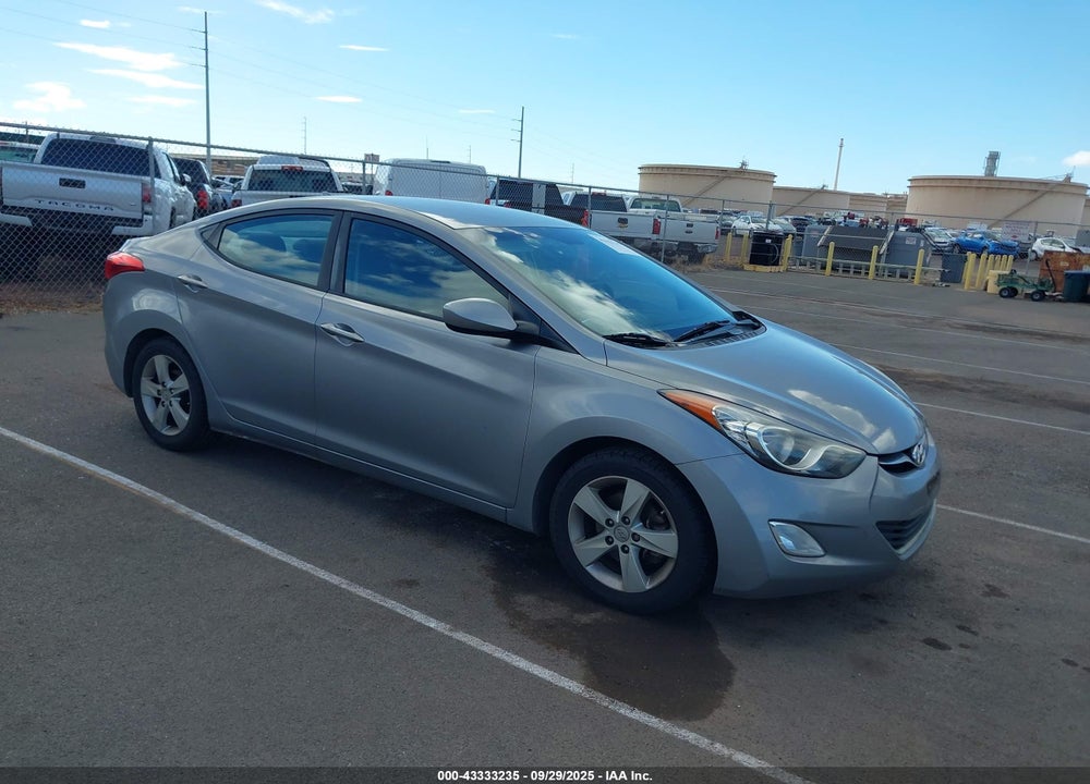 2013 HYUNDAI ELANTRA GLS VIN: KMHDH4AE9DU768775