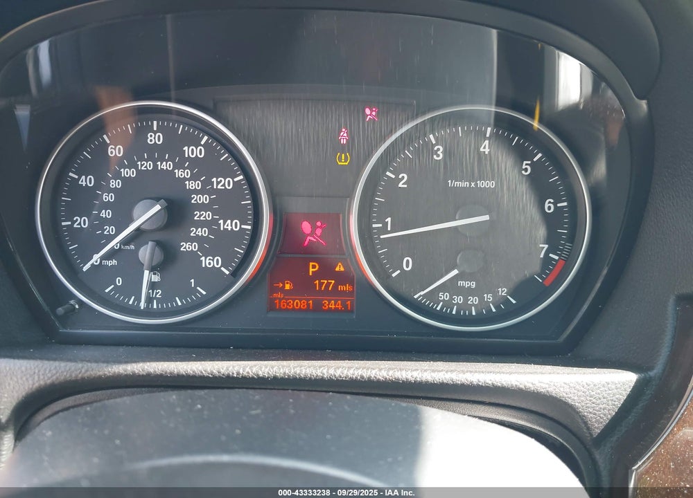 2011 BMW 3 SERIES VIN: WBAPK7G51BNN86035