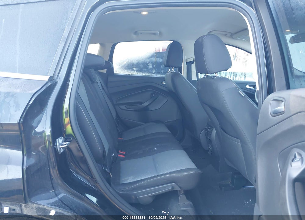 2017 FORD ESCAPE VIN: 1FMCU0GD6HUB03692