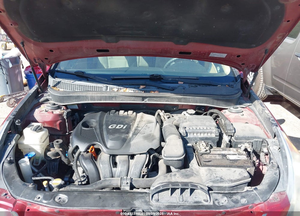 2011 HYUNDAI SONATA VIN: 5NPEB4AC1BH093262