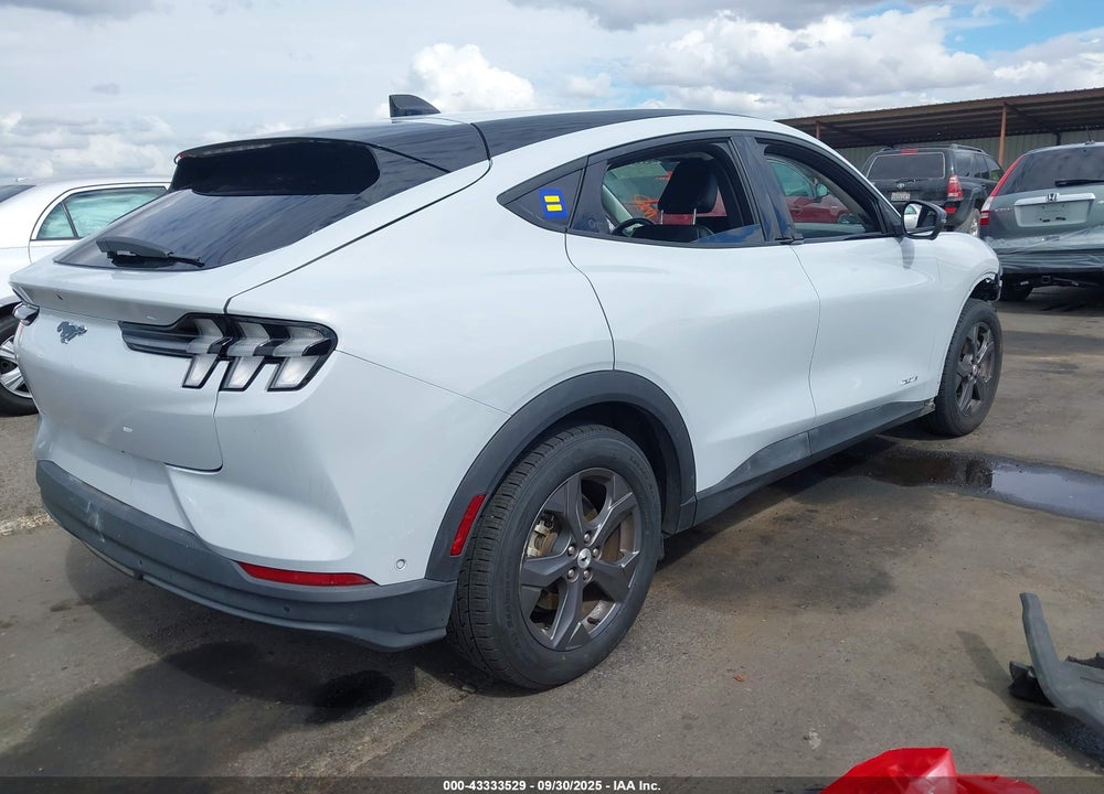 2023 FORD MUSTANG MACH-E SELECT VIN: 3FMTK1RM0PMA40388