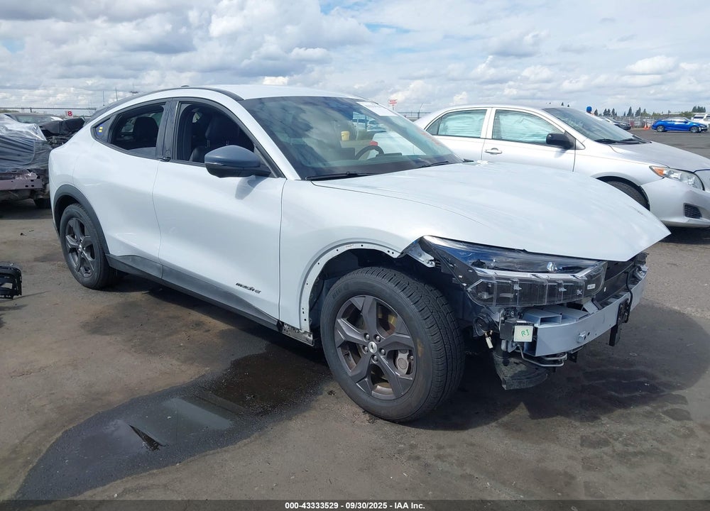 2023 FORD MUSTANG MACH-E SELECT VIN: 3FMTK1RM0PMA40388