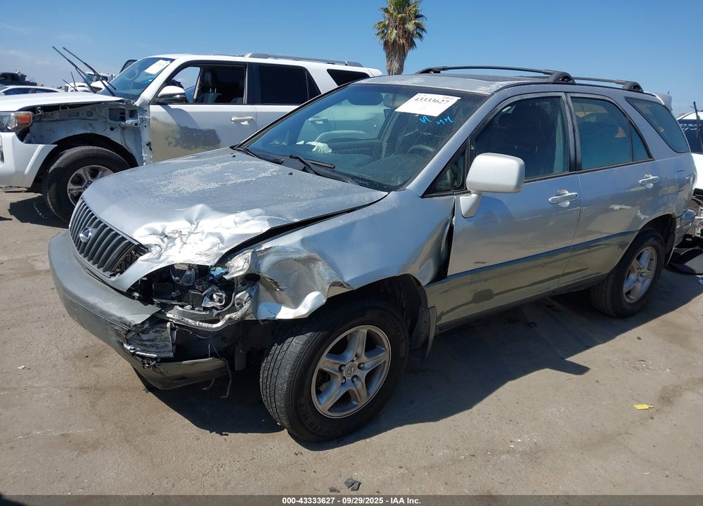 2000 LEXUS RX 300 VIN: JT6GF10U1Y0065822