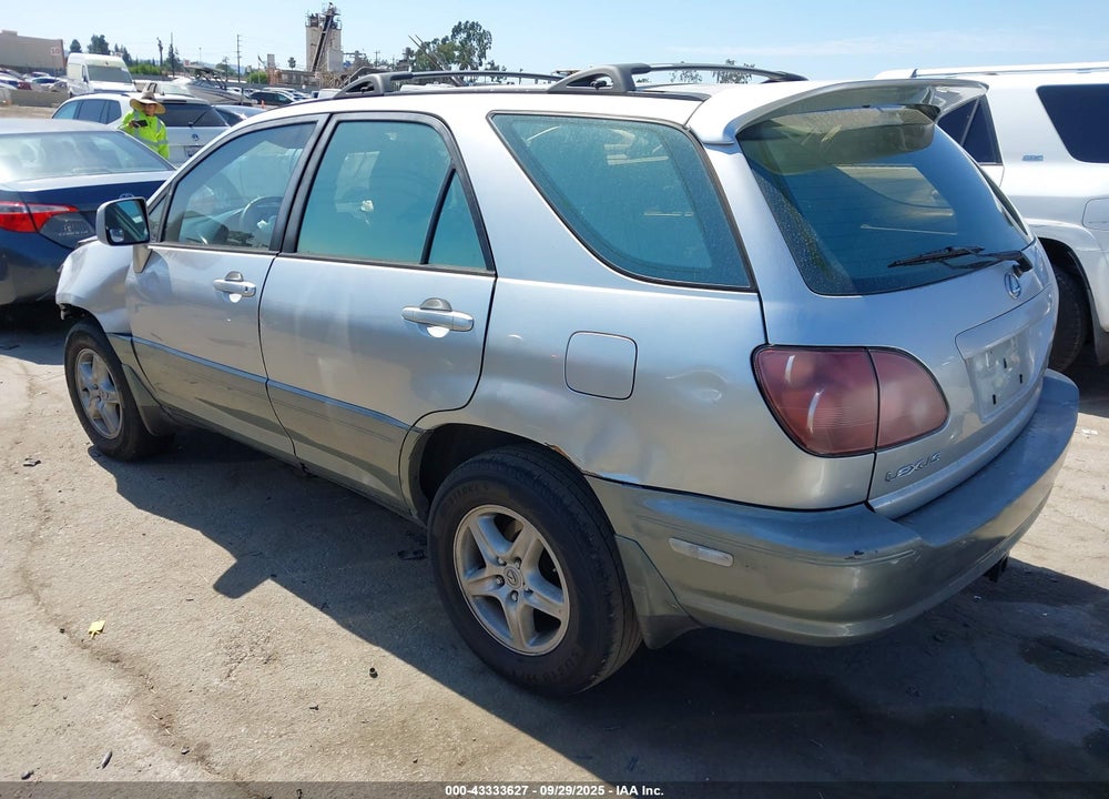 2000 LEXUS RX 300 VIN: JT6GF10U1Y0065822