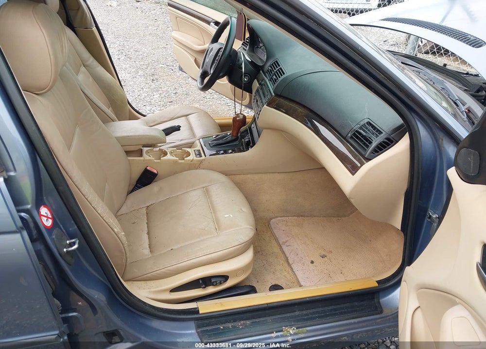 2002 BMW 325I VIN: WBAET37452NG73993