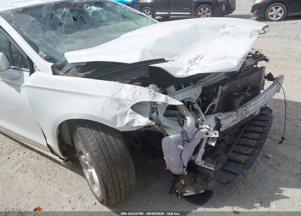 2015 FORD FUSION SE VIN: 3FA6P0H98FR170937