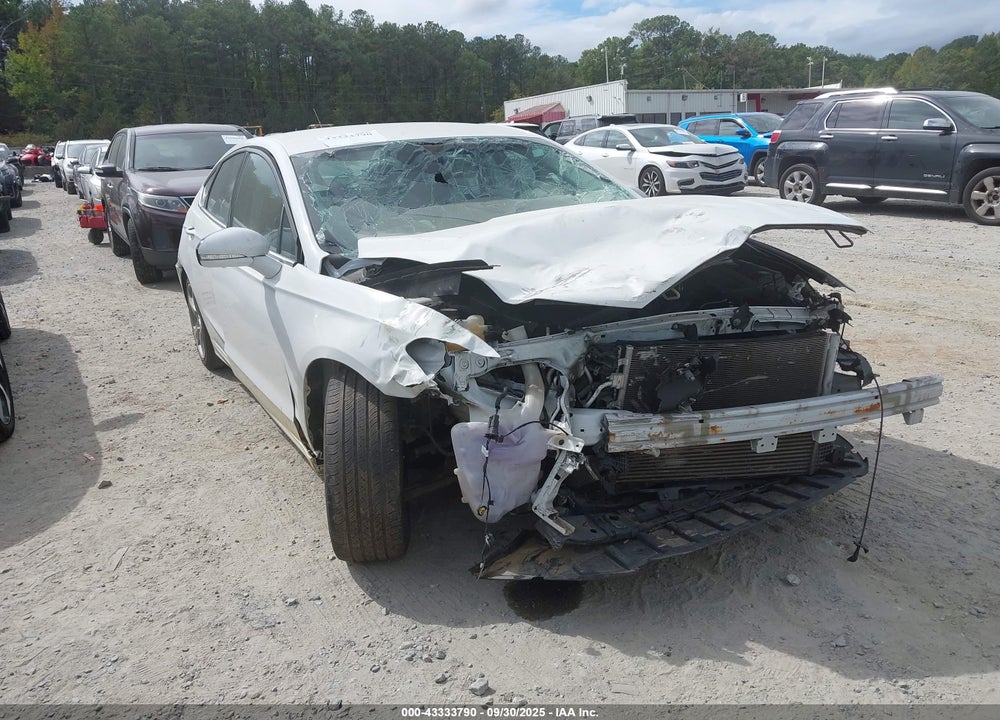 2015 FORD FUSION SE VIN: 3FA6P0H98FR170937