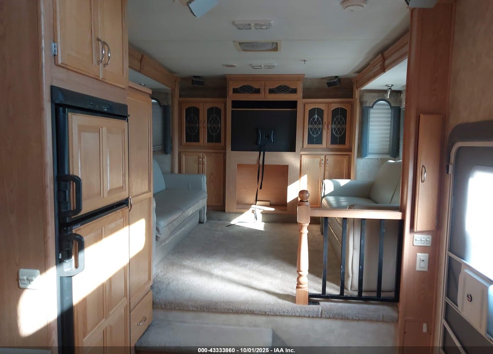2007 FLEETWOOD ADVANTAGE VIN: 4CU5F362474286757