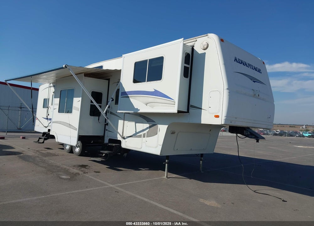 2007 FLEETWOOD ADVANTAGE VIN: 4CU5F362474286757
