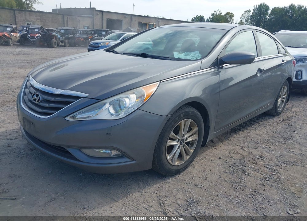 2013 HYUNDAI SONATA GLS VIN: 5NPEB4AC3DH567084