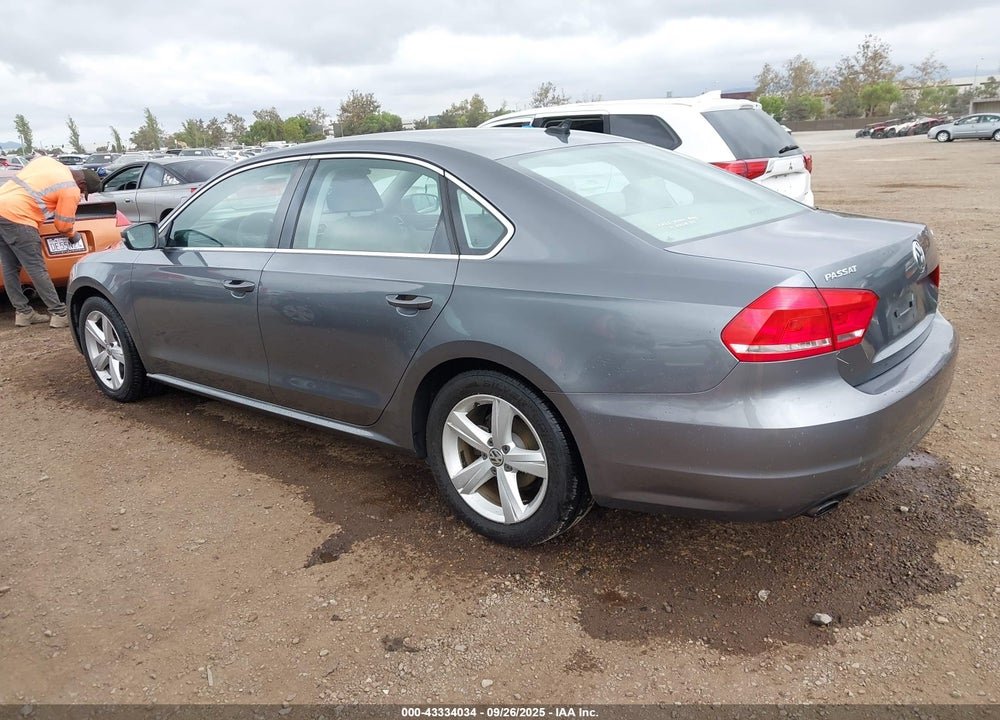 2014 VOLKSWAGEN PASSAT 1.8T SE VIN: 1VWBT7A34EC032986