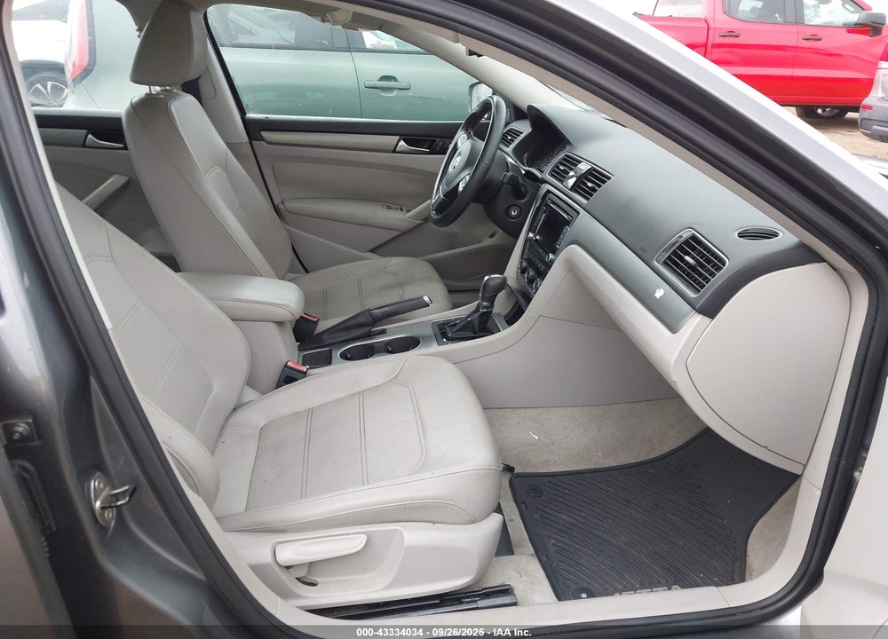 2014 VOLKSWAGEN PASSAT 1.8T SE VIN: 1VWBT7A34EC032986