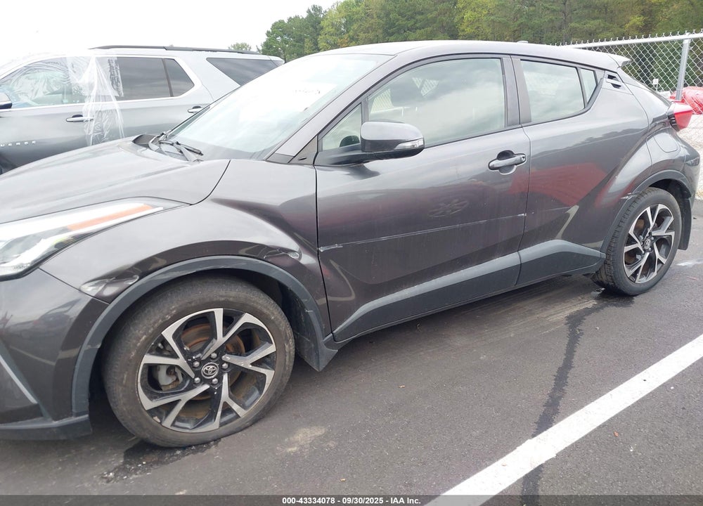 2021 TOYOTA C-HR VIN: JTNKHMBX9M1102119