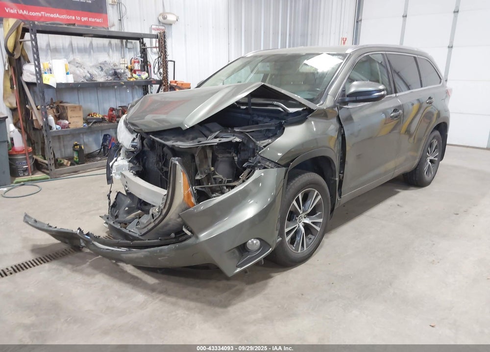 2016 TOYOTA HIGHLANDER XLE V6 VIN: 5TDJKRFH7GS274500