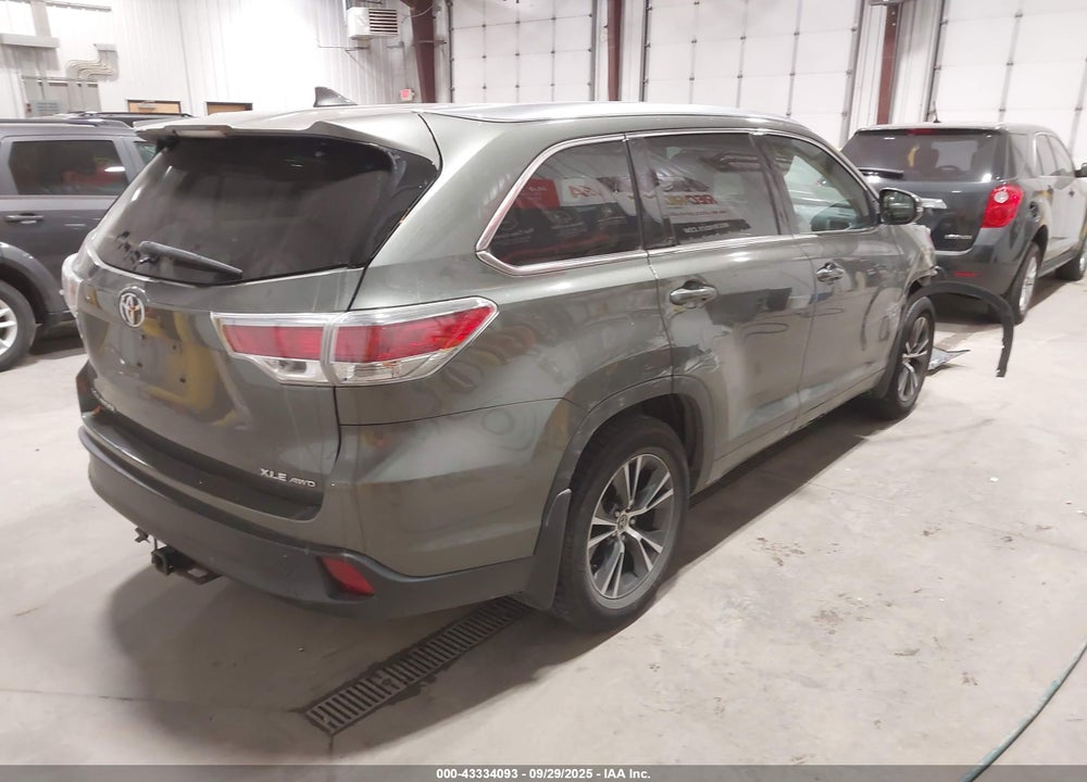 2016 TOYOTA HIGHLANDER XLE V6 VIN: 5TDJKRFH7GS274500