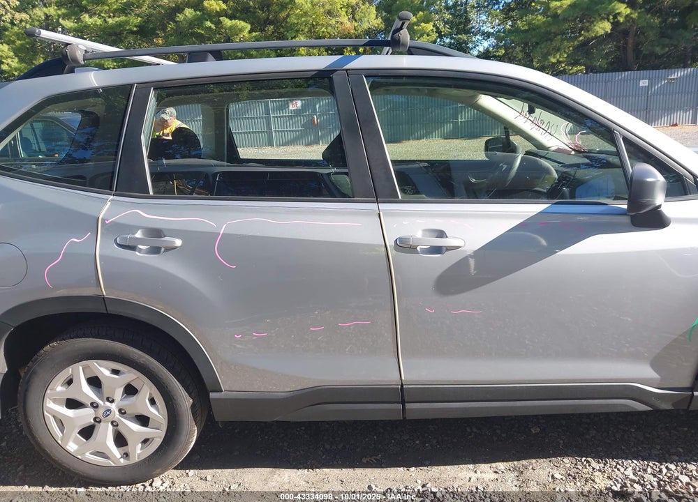 2020 SUBARU FORESTER VIN: JF2SKADC6LH401041